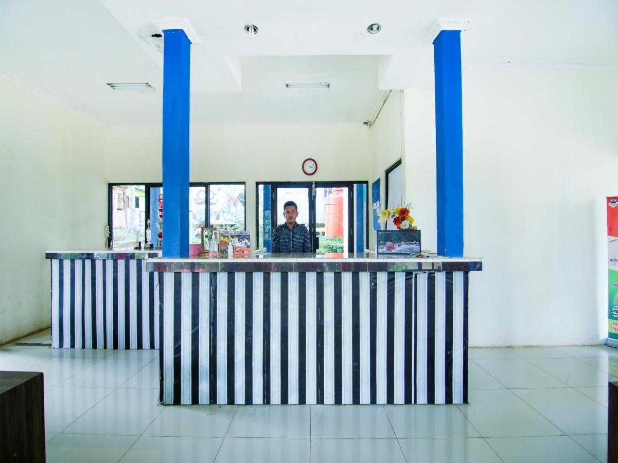 Oyo 3475 Villa Ex Mtq Pagaralam Exteriör bild