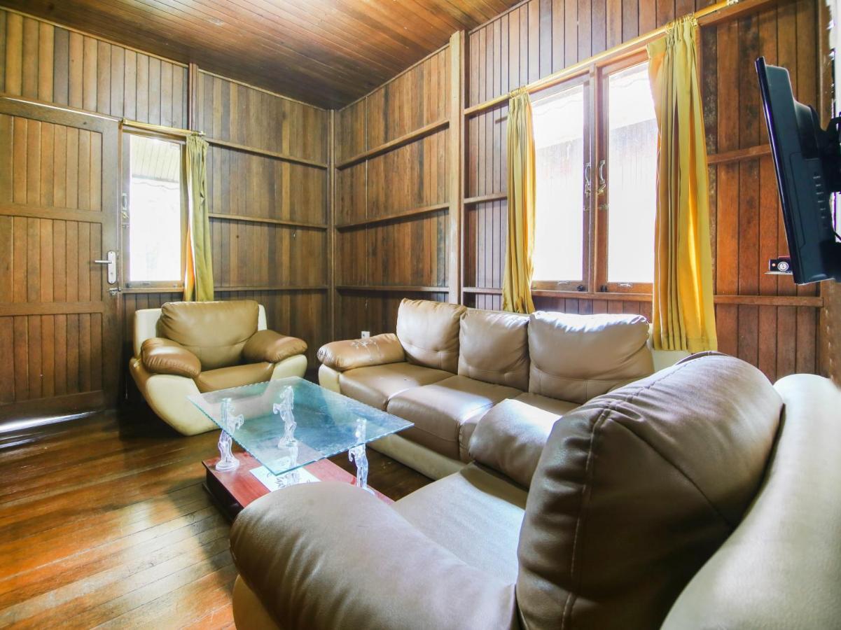 Oyo 3475 Villa Ex Mtq Pagaralam Exteriör bild